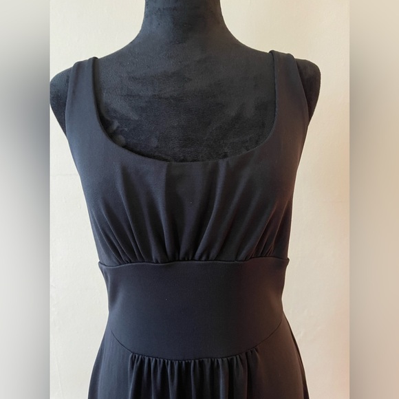 Carilyn Vaile Dress, size med, like new - Picture 2 of 5